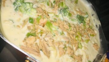 received_252090302515782-1